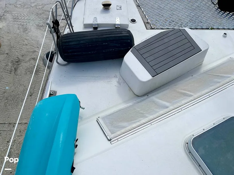 Slide: The Image of Sailcraft Cherokee 350 1980 - 15995958