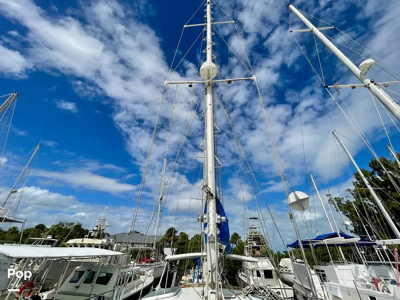 Slide: The Image of Sailcraft Cherokee 350 1980 - 15995971