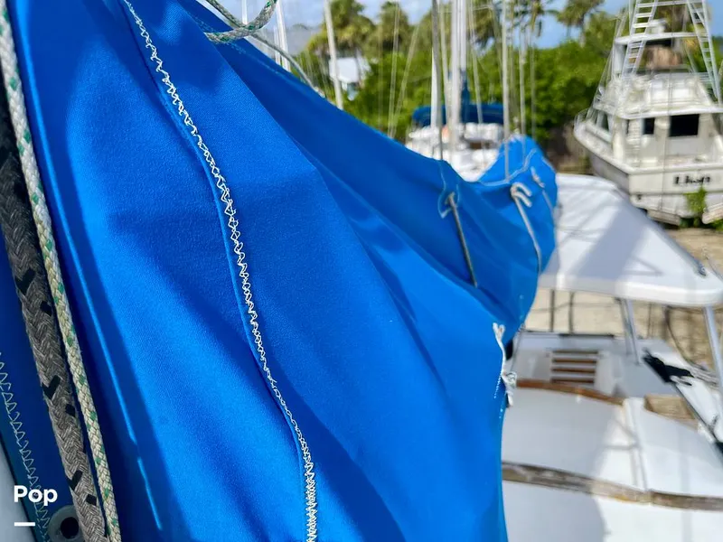 Slide: The Image of Sailcraft Cherokee 350 1980 - 15995976