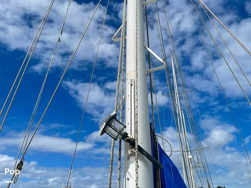 Slide: The Image of Sailcraft Cherokee 350 1980 - 15995977