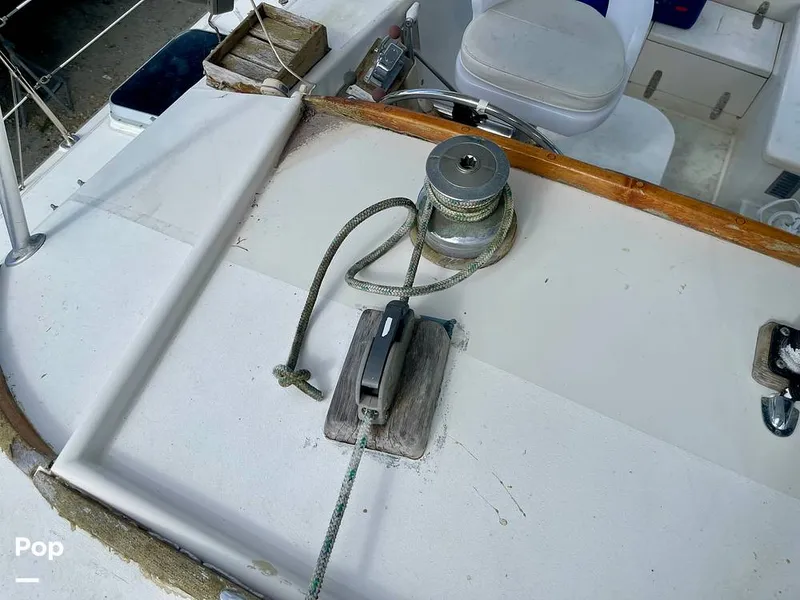 Slide: The Image of Sailcraft Cherokee 350 1980 - 15995991