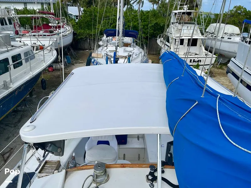 Slide: The Image of Sailcraft Cherokee 350 1980 - 15995996