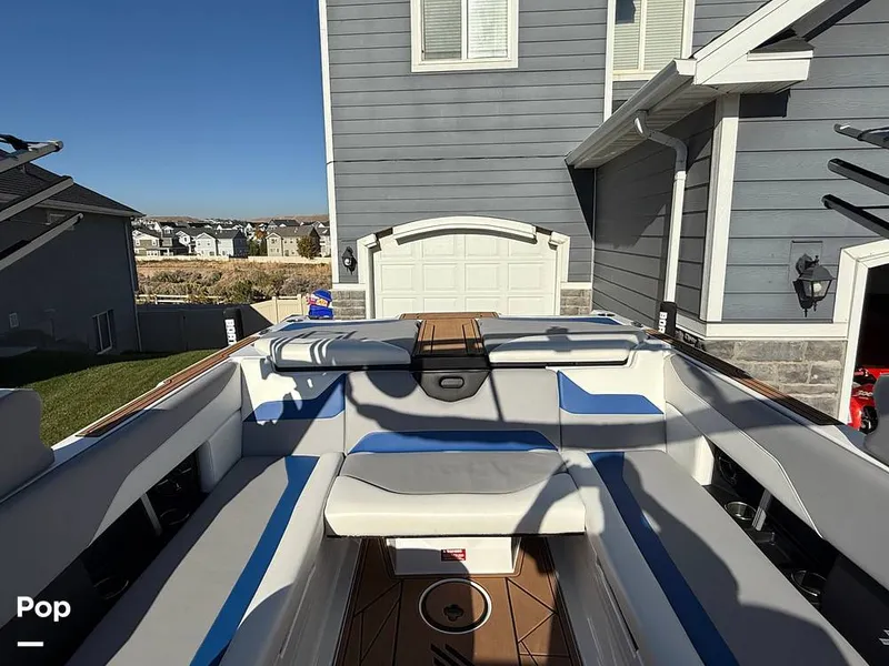 Slide: The Image of ATX 24 S 2023 - 15936927