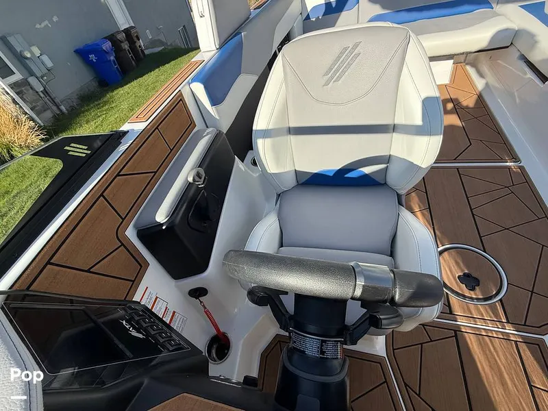 Slide: The Image of ATX 24 S 2023 - 15936910