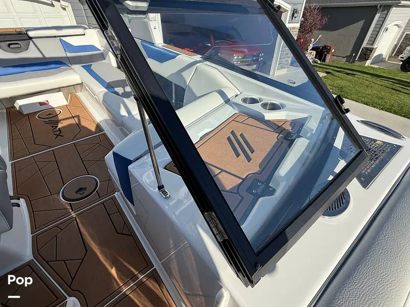 Slide: The Image of ATX 24 S 2023 - 15936911