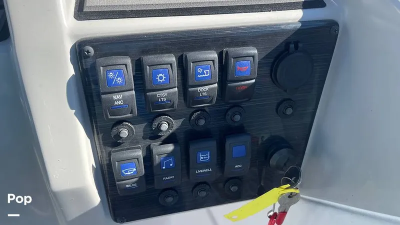 Slide: The Image of Starcraft SVX 231 2021 - 16009724