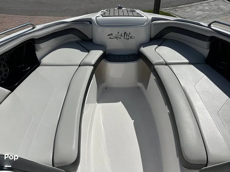 Slide: The Image of Yamaha AR240 2017 - 15954237