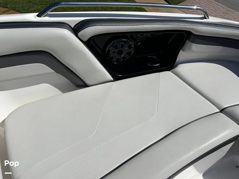 Slide: The Image of Yamaha AR240 2017 - 15954240