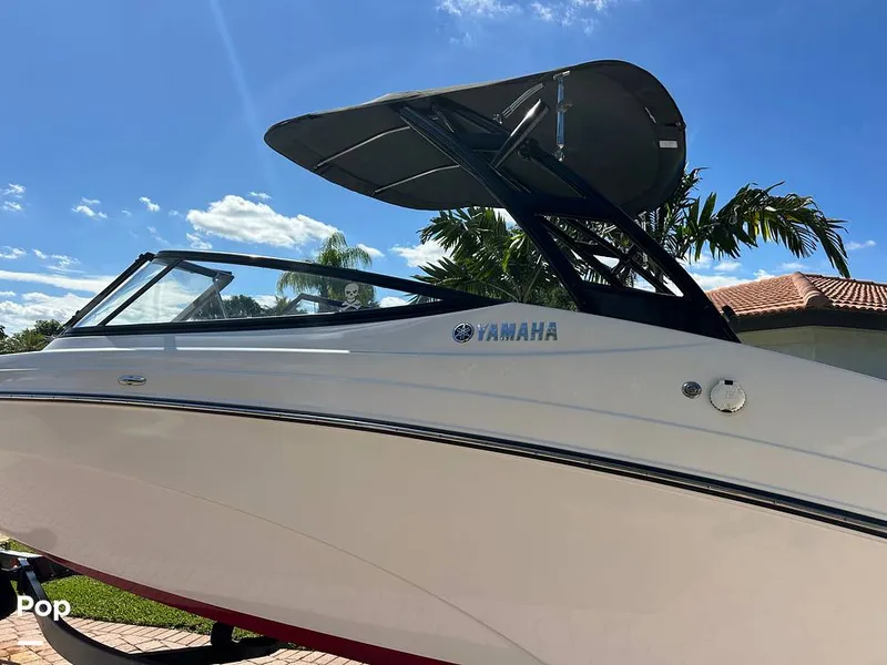 Slide: The Image of Yamaha AR240 2017 - 15954284