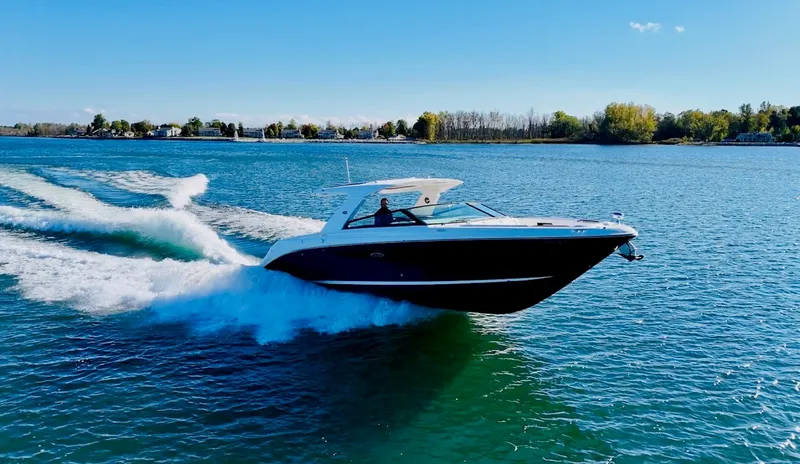 The Image of Sea Ray 400 SLX 2022 - 0