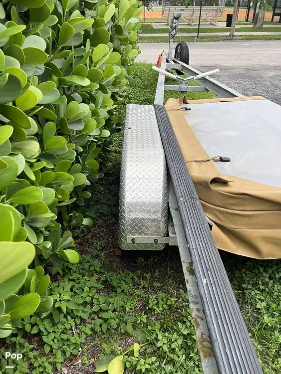 Slide: The Image of SeaVee 25 1991 - 15998582