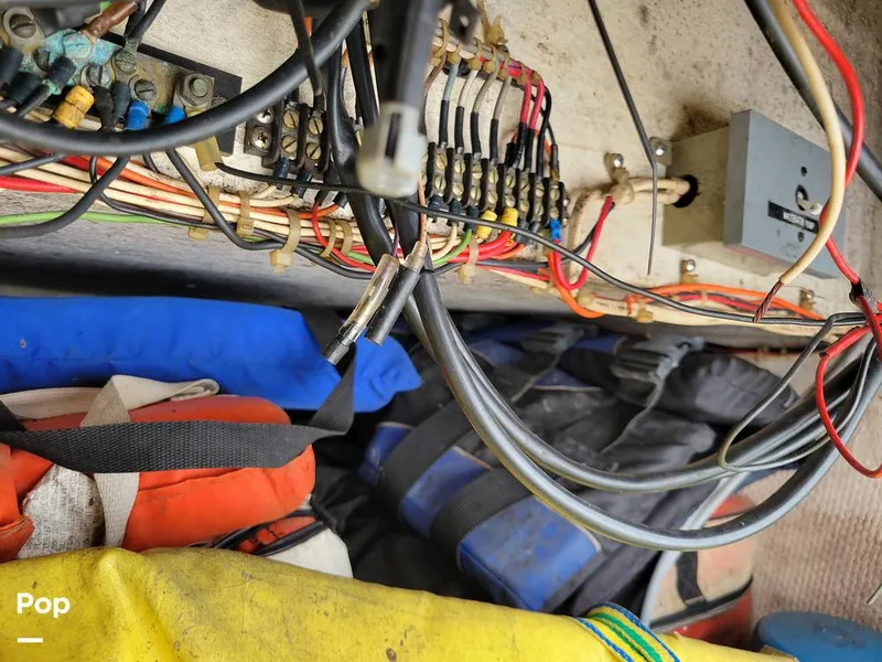 Slide: The Image of SeaVee 25 1991 - 15973301