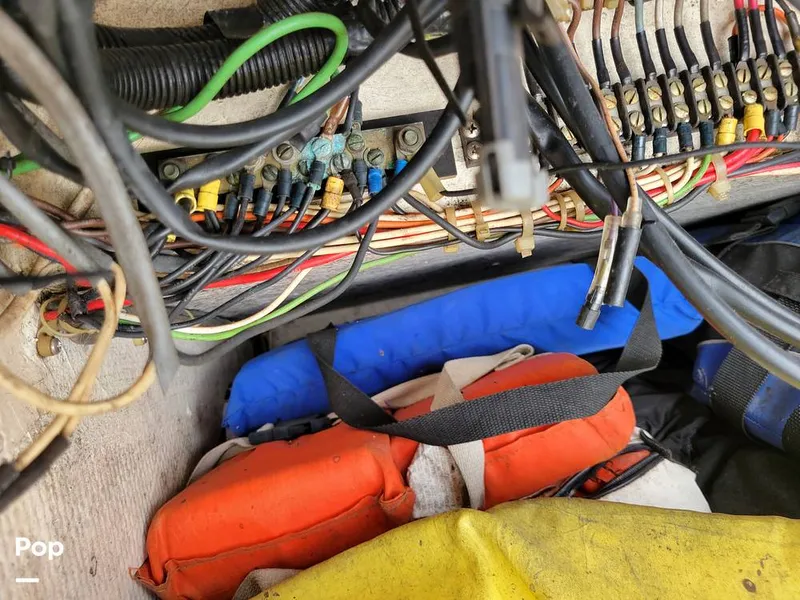 Slide: The Image of SeaVee 25 1991 - 15973302