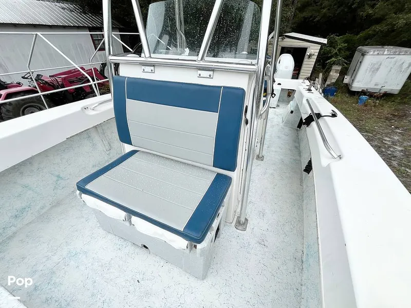 Slide: The Image of Forward Console Seat - 16000175