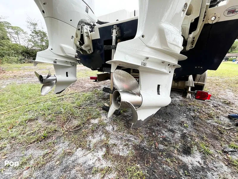 Slide: The Image of Twin Vee 260 GF 2018 - 16000146