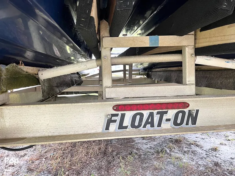 Slide: The Image of Twin Vee 260 GF 2018 - 16000193