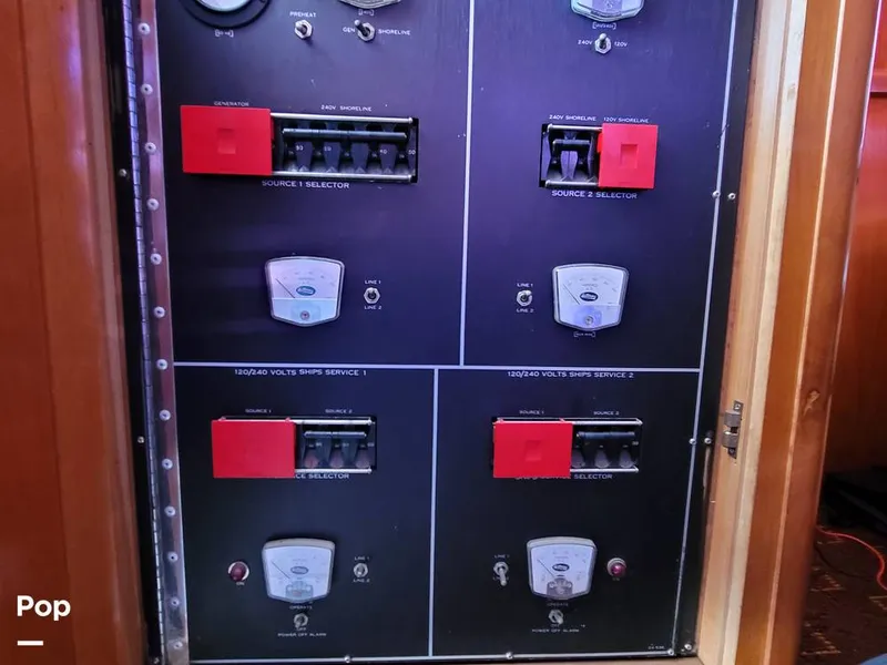 Slide: The Image of Hatteras 50 Convertible 1980 - 16205628