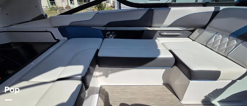 Slide: The Image of Regal 2100 RX 2019 - 15963890