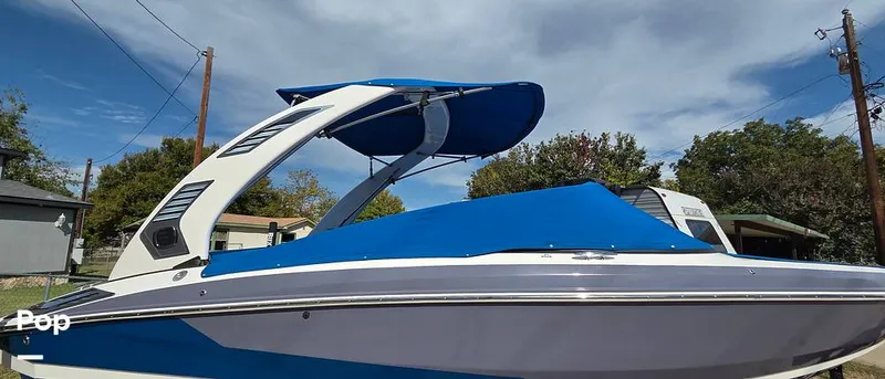 Slide: The Image of Regal 2100 RX 2019 - 15963828