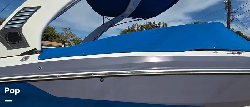 Slide: The Image of Regal 2100 RX 2019 - 15963838