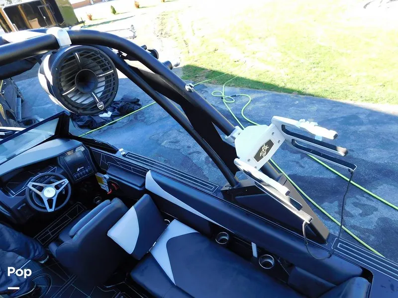 Slide: The Image of ATX 22 Type S 2022 - 15965687