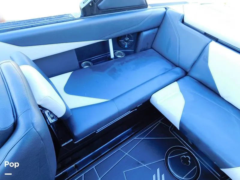 Slide: The Image of ATX 22 Type S 2022 - 15965691