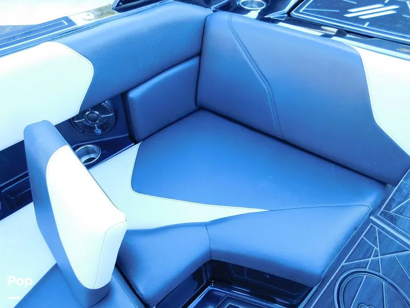 Slide: The Image of ATX 22 Type S 2022 - 15965696