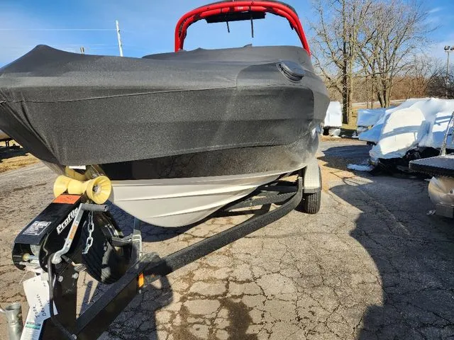 Slide: The Image of Yamaha 212X 2018 - 5