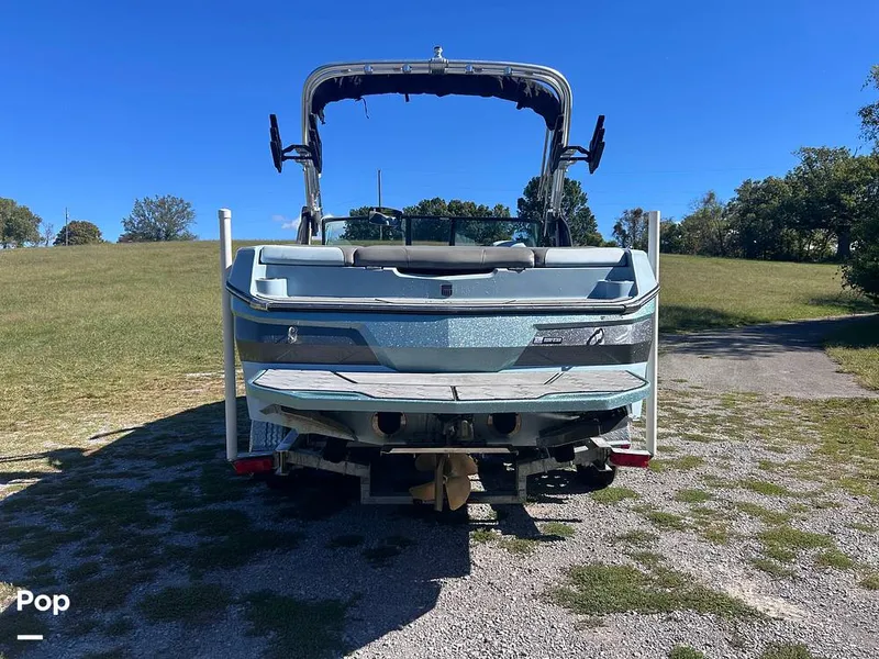 Slide: The Image of Mastercraft NXT20 2022 - 15942568