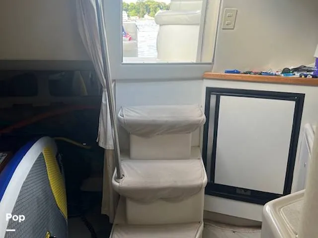 Slide: The Image of Cruisers Yachts 3375 1997 - 15941487