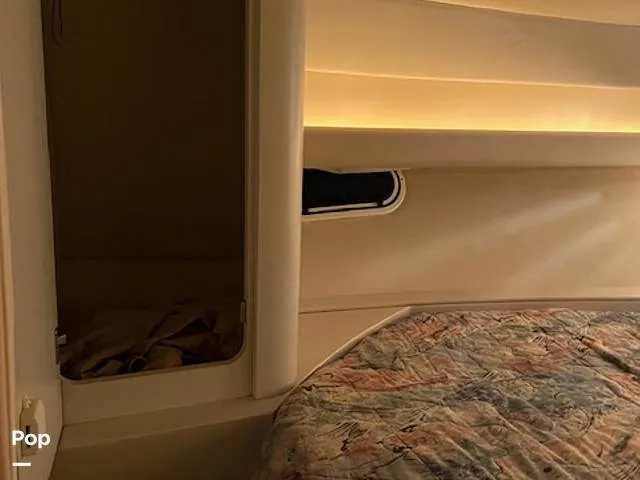 Slide: The Image of Cruisers Yachts 3375 1997 - 15941497