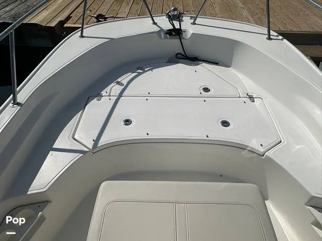 Slide: The Image of Boston Whaler 170 Montauk 2024 - 16075712