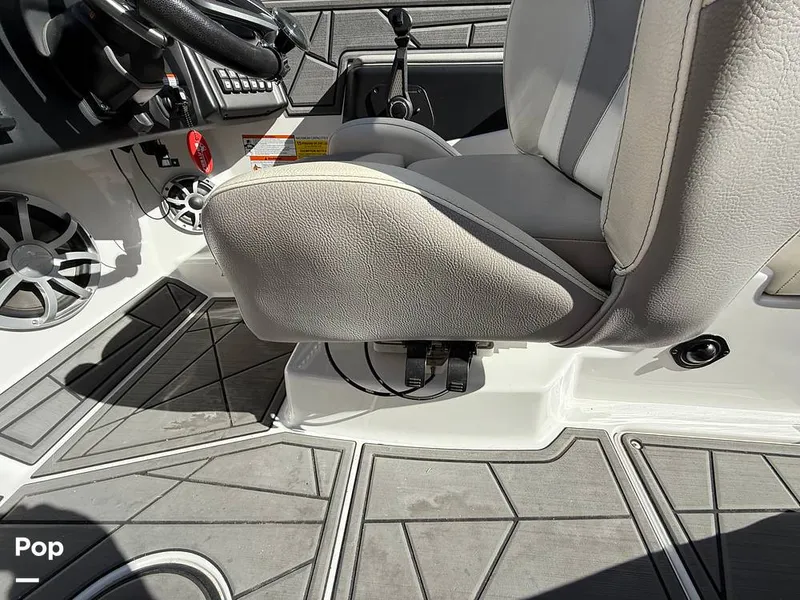 Slide: The Image of ATX 22 Type S 2020 - 15992242