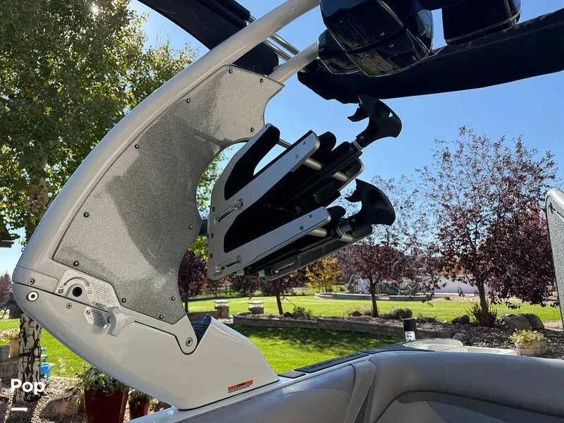 Slide: The Image of Centurion RI 237 2019 - 15991298