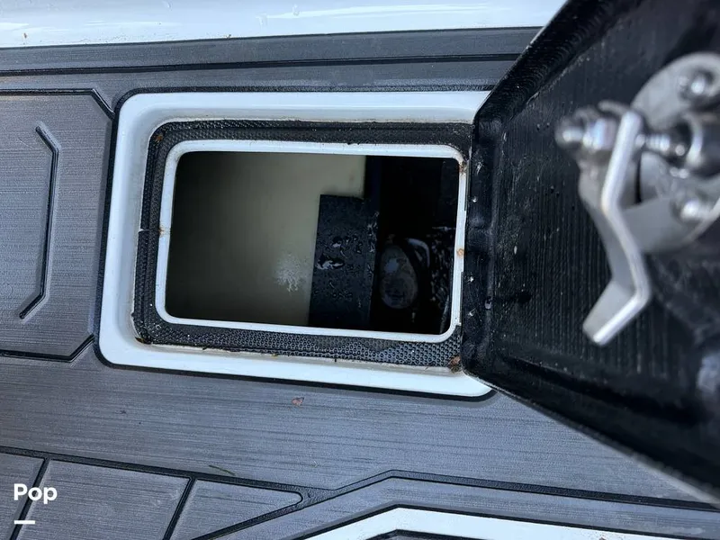 Slide: The Image of Centurion RI 237 2019 - 15991309