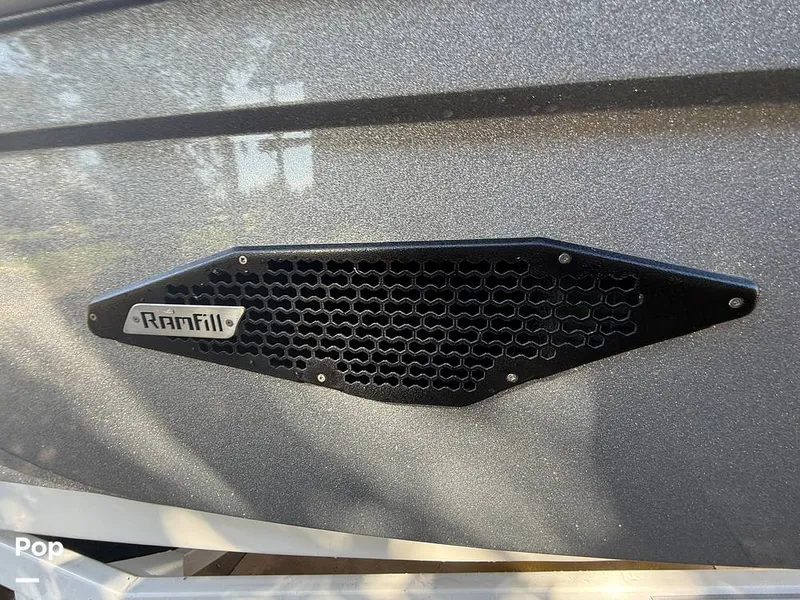 Slide: The Image of Centurion RI 237 2019 - 15992057