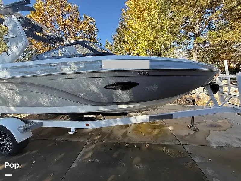 Slide: The Image of Centurion RI 237 2019 - 15993438