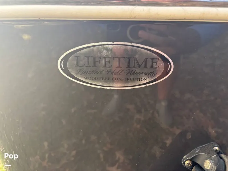 Slide: The Image of NauticStar 2102 Legacy 2018 - 16023503