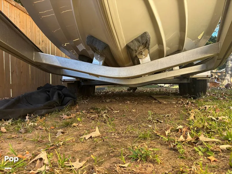 Slide: The Image of NauticStar 2102 Legacy 2018 - 16023506