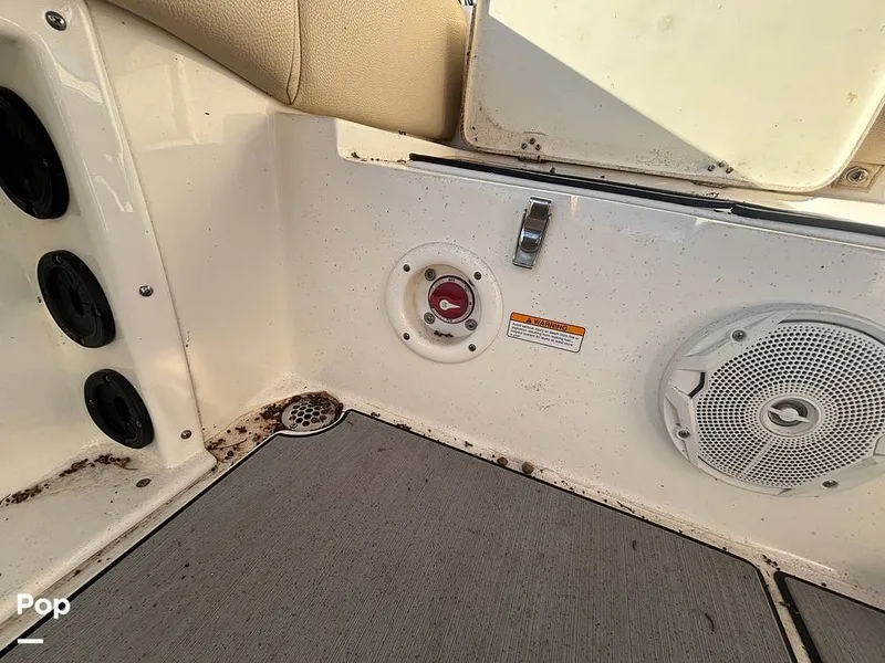 Slide: The Image of NauticStar 2102 Legacy 2018 - 16023526