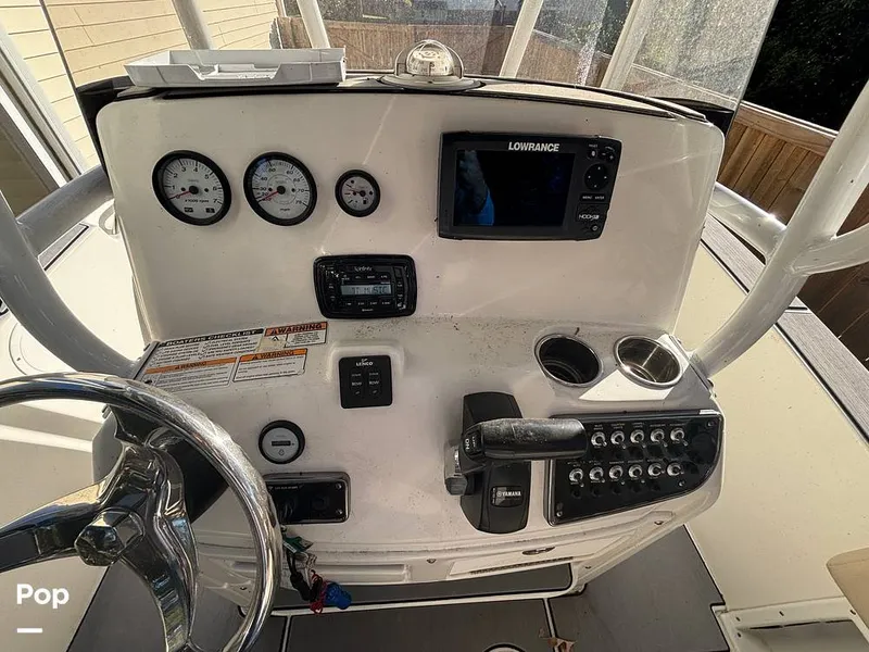 Slide: The Image of NauticStar 2102 Legacy 2018 - 16023530