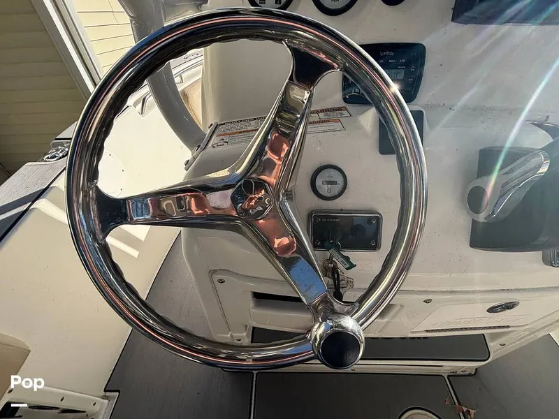 Slide: The Image of NauticStar 2102 Legacy 2018 - 16023534