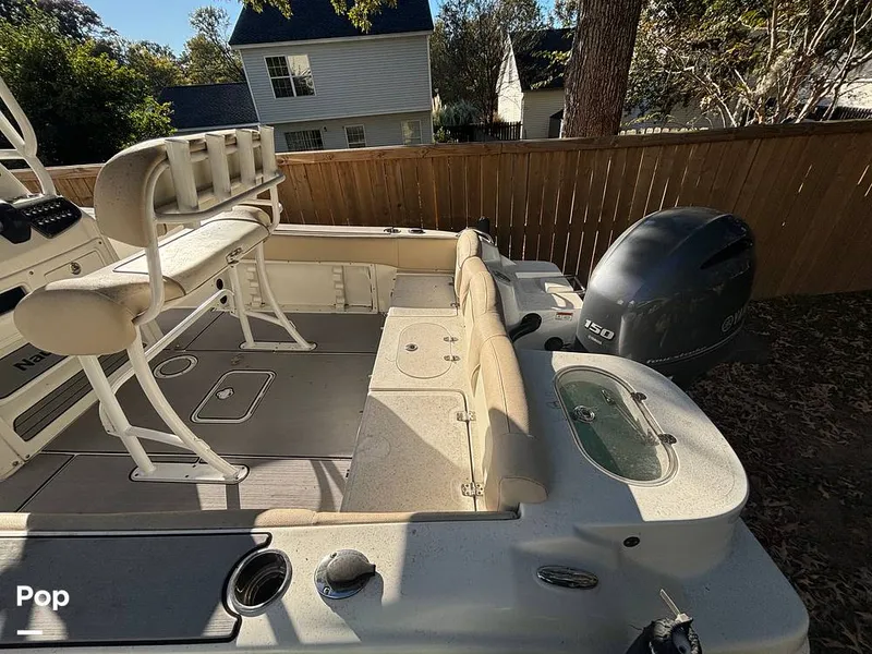 Slide: The Image of NauticStar 2102 Legacy 2018 - 16023548