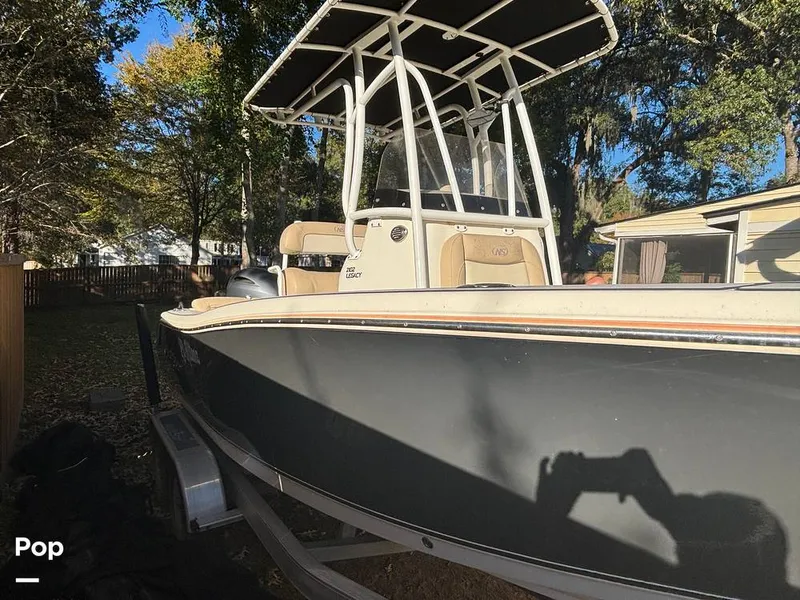 Slide: The Image of NauticStar 2102 Legacy 2018 - 16023555