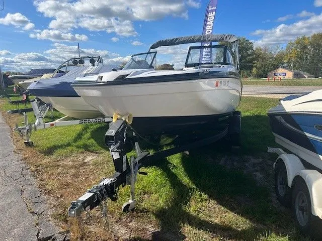 The Image of Yamaha 210 SX 2020 - 0