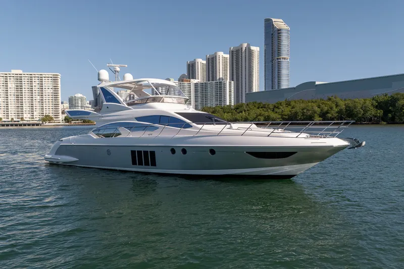 The Image of Azimut AZ64 FLY 2014 - 0