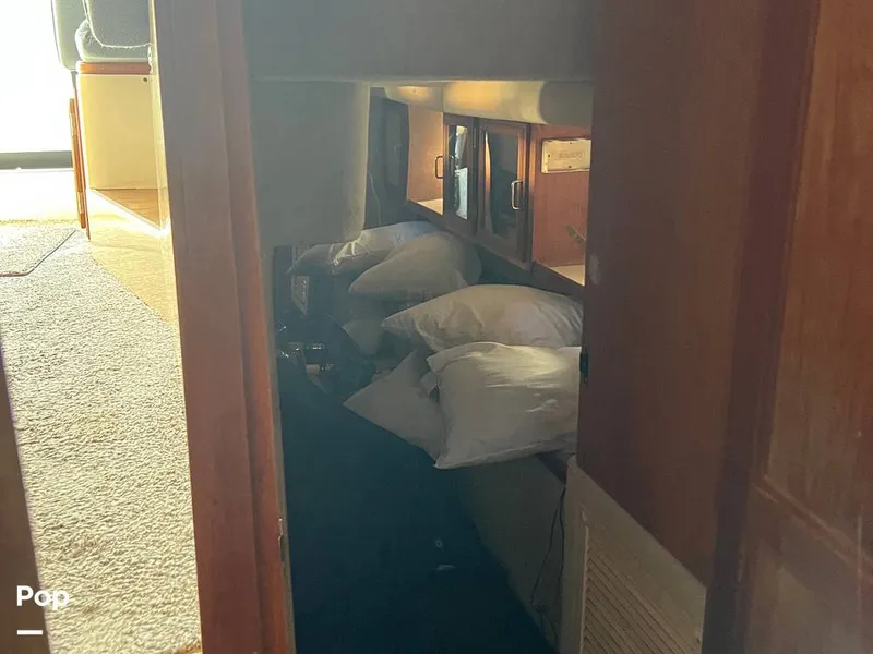 Slide: The Image of Carver Yachts Convertible 3227 1989 - 16228455