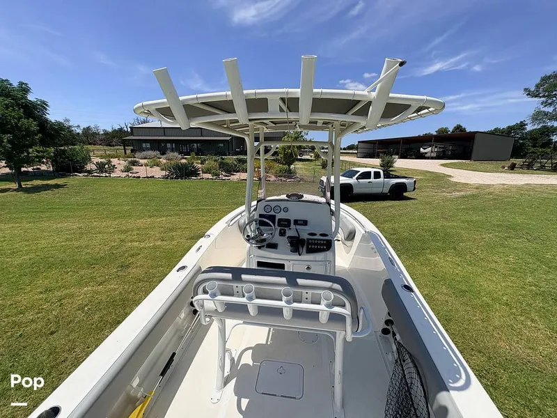 Slide: The Image of NauticStar 2102L 2021 - 16634497