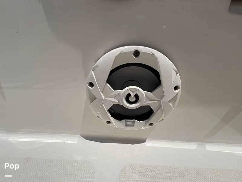 Slide: The Image of NauticStar 2102L 2021 - 16634554