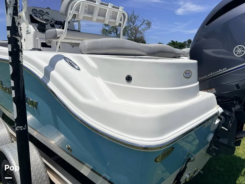Slide: The Image of NauticStar 2102L 2021 - 16634565